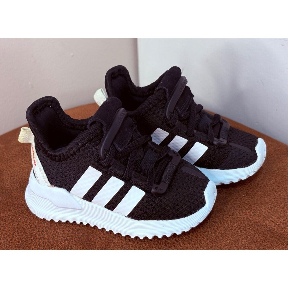 ADIDAS LITTLE BOYS U_PATH RUN SNEAKERS BLACK WHITE TODDLER 4K PULL ON BABY